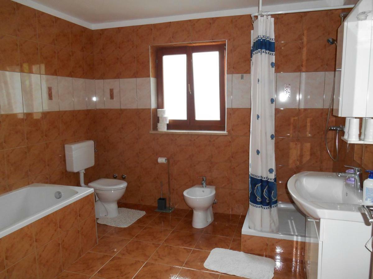 Miadea Apartment Rovinjsko Selo Exterior photo