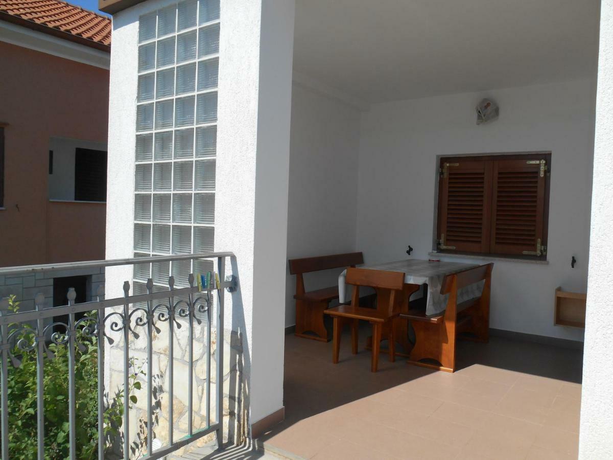 Miadea Apartment Rovinjsko Selo Exterior photo